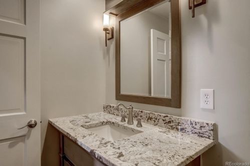 2275 Cherry Hl Farm Dr, Englewood CO 80113-7125 exterior