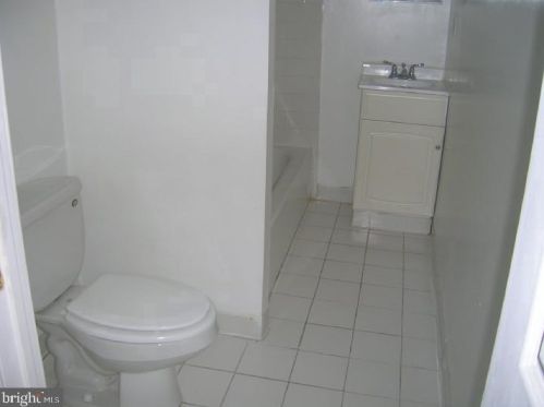 1257 23 St, Philadelphia PA 19146-4115 exterior