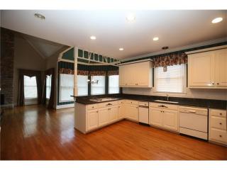 8035 Saint Marlo Country Club Pkwy, Duluth GA  30097-1628 exterior