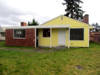 1508 121st St, Tacoma, WA 98444-3816