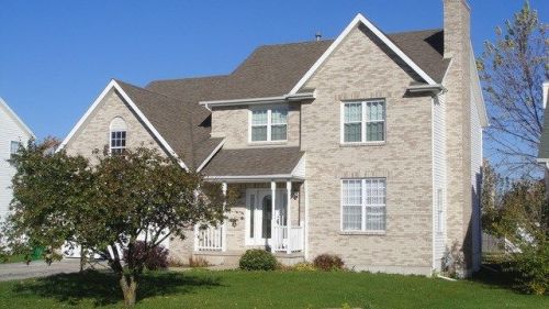 715 Hortense Dr, Fairdale, IL 60146-8829