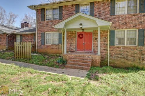 5150 Shore Dr, Conyers, GA 30094-4714