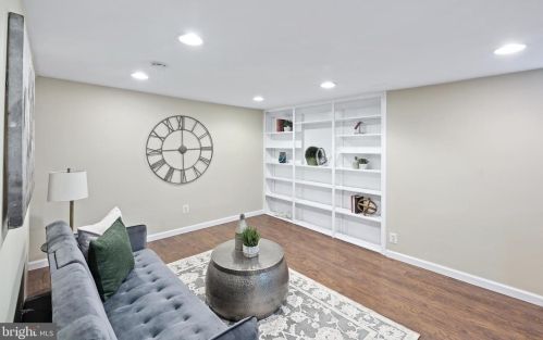 12608 Two Farm Dr, Silver Spring MD 20904-2936 exterior