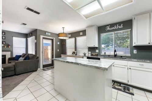 1757 River Run Dr, Arboga CA  95901-8210 exterior