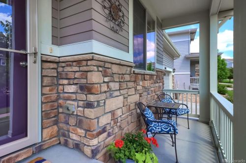 26901 Roxbury Pl, Denver, CO 80016-7528