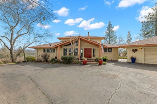 4820 Demyhig Ln, Swansboro Country, CA 95667-8559