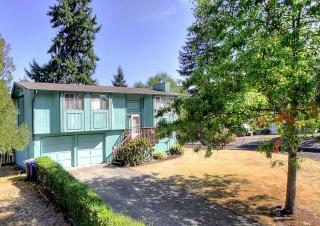 2009 164th St, Elk Plain, WA 98387-5574
