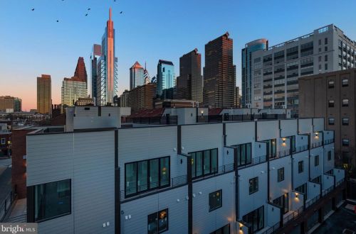 123 23 St, Philadelphia PA 19121-1329 exterior