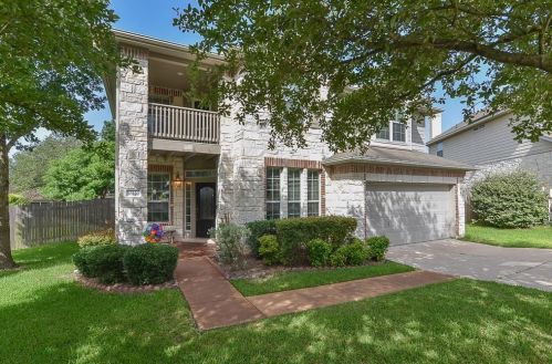10220 Chaska Cv, Austin TX  78739-1474 exterior
