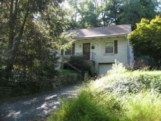 967 Stratford St, Bethlehem, PA 18018-3333