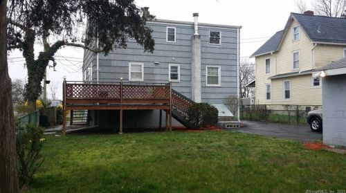 9 Yost St, Norwalk, CT 06854-4714