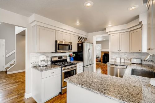 11666 Laurel Ln, Parker CO 80138-7174 exterior