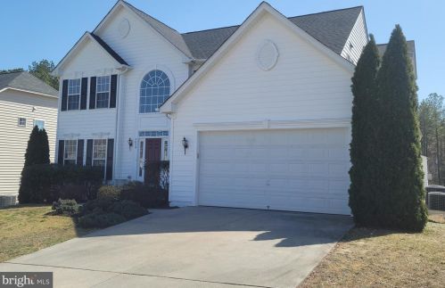 5624 Ivy Hill Dr, Fredericksburg, VA 22407-9207