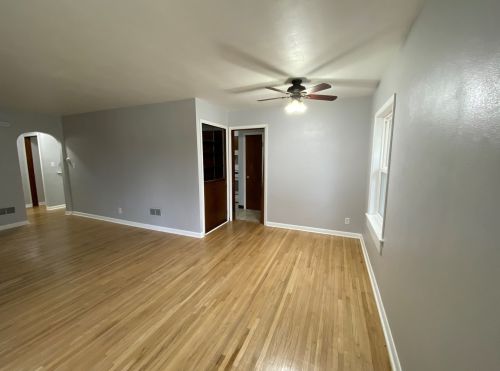 285 Jefferson Ave, Pingree Grove IL  60140-7646 exterior