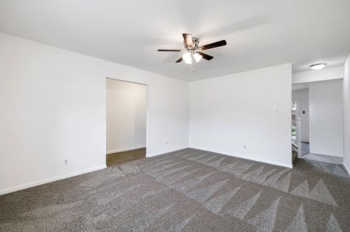 2612 Avenida Loop, Irving TX  75062-5131 exterior