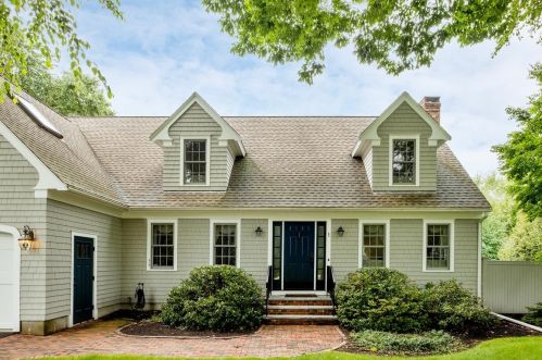 1 Berry Hill Rd, Stratham, NH 03885-2280