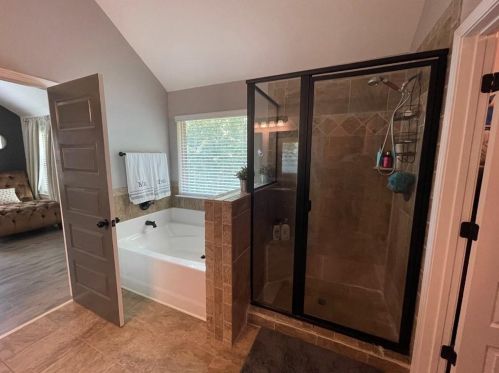 1233 Blairwood Ct, Atlanta GA  30331-7490 exterior