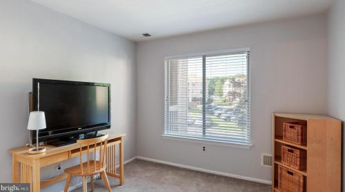 363 Silvia St, Trenton NJ 08628-3237 exterior