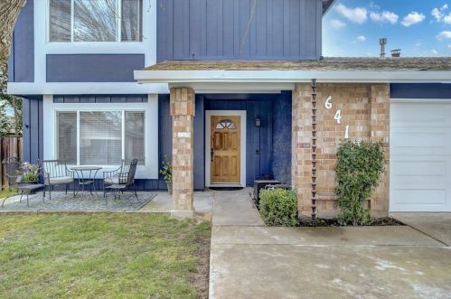 6412 Shady Springs Way, Citrus Heights, CA 95621-3514