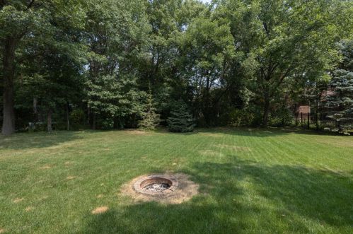 12566 Dover Dr, Saint Paul MN  55124-5238 exterior