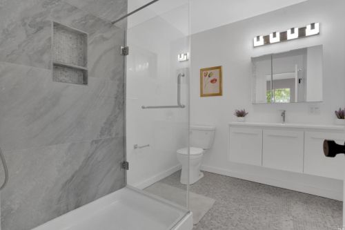 1111 Aspen Dr, Concord CA  94520-4001 exterior