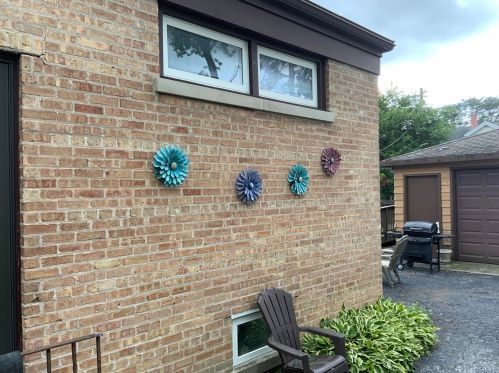 1715 Cedar Rd, Homewood, IL 60430-1307