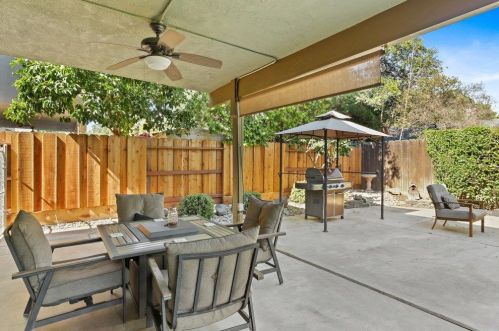 3720 Drakeshire Dr, Modesto, CA 95356-1909