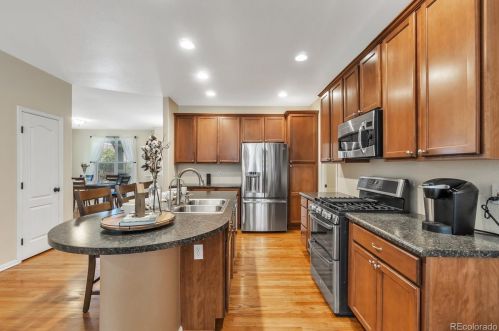 23971 Garden Dr, Denver CO  80016-5809 exterior