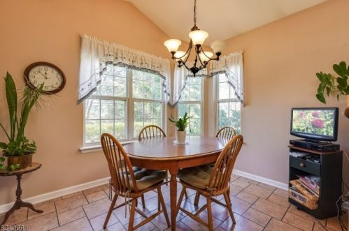 11 Sycamore Ln, Dover NJ  07869-3704 exterior