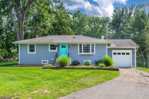 15 Briar Ter, Lafayette, NJ 07848-3640