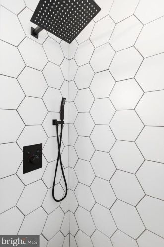 414 Ben Oaks Dr, Severna Park MD 21146-2207 exterior