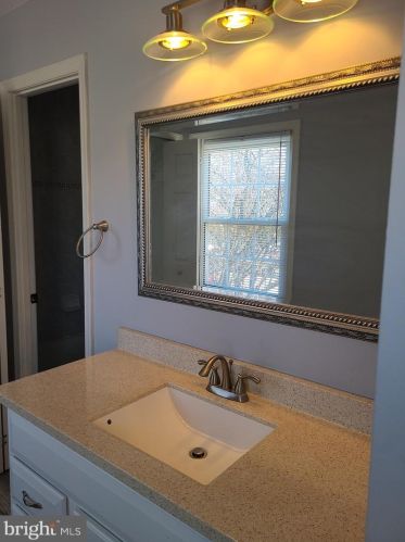 7922 Pebble Brk Ct, Springfield VA  22153-2619 exterior