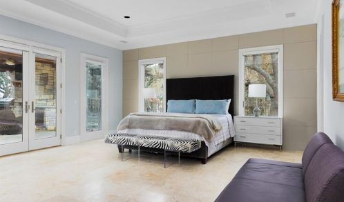 8300 Chalk Knl Dr, Austin TX  78735-1703 exterior