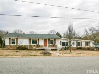 203 Griffin St, Garner, NC 27529-3323