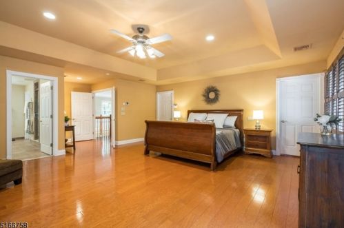 51 Woodland Rd, Dover NJ  07869-4135 exterior