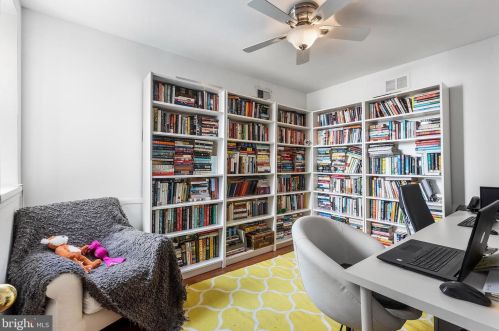 1546 12 St, Philadelphia PA 19148-1002 exterior