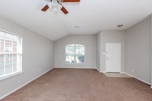 4853 Madyson Ridge Dr, Fort Worth TX  76133-3845 exterior