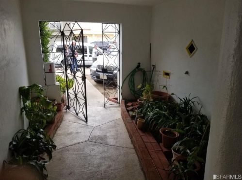 1352 45th Ave, San Francisco, CA 94122-1109