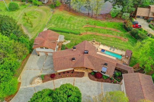 34 Dogwood Ct, Dawsonville, GA 30534-7129