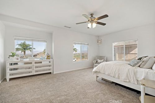 14289 Meadowlands Dr, Riverside CA  92503-9740 exterior