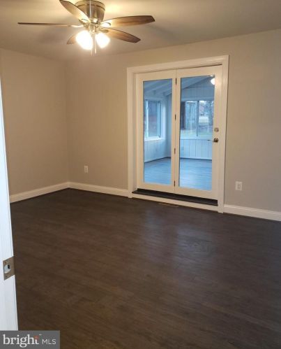 905 Mcneil Ln, Silver Spring MD  20905-4071 exterior