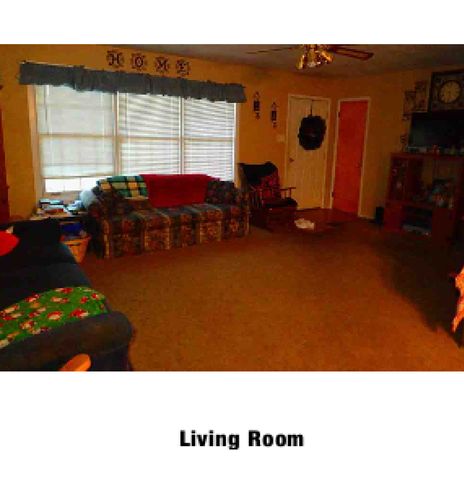 1925 Fillmore St, Pittsburg, IL 62471-3201