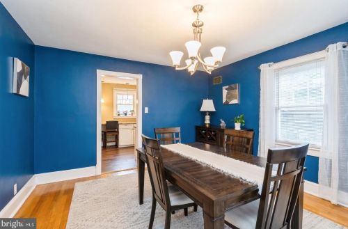 16 Renfrew Ave, Trenton NJ  08618-3334 exterior