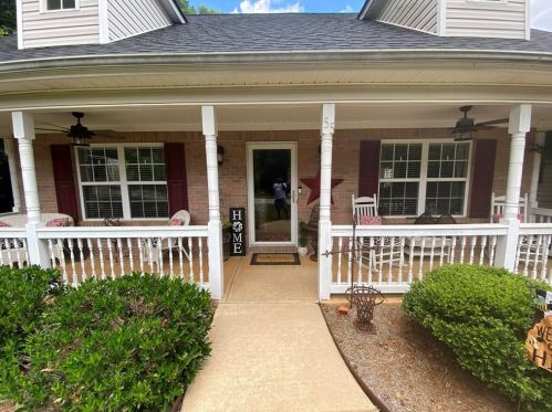 55 Wynfield Trce, Porterdale, GA 30016-2562