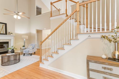 2048 Hallahan Ct, Mount Pleasant, SC 29464-6250