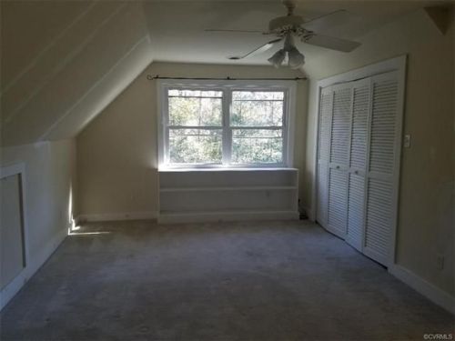 729 Edgar Rd, Mangohick, VA 23069-2311