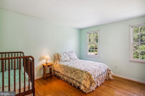 11924 Viewcrest Ter, Silver Spring MD 20902-1553 exterior