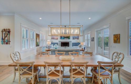 8 32nd Ave, Isle Of Palms, SC 29451-2076