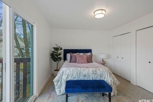 10007 Marble St, Sandy UT 84094-4027 exterior