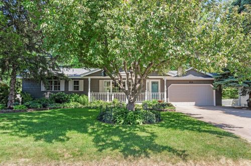 1783 Carnelian Ln, Saint Paul, MN 55122-2903